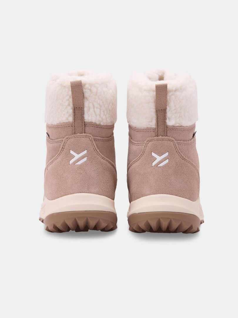 Halti Doris DX Women’s winter boots in beige with white fleece lining, shown from the back on a light background.