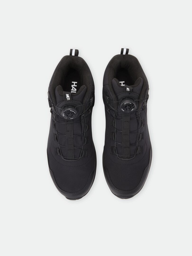 Top-down view of black Lynx Mid 2 DX Freelock Spike Shoe Men’s mid-cut winter shoes with a dial-based lacing system.