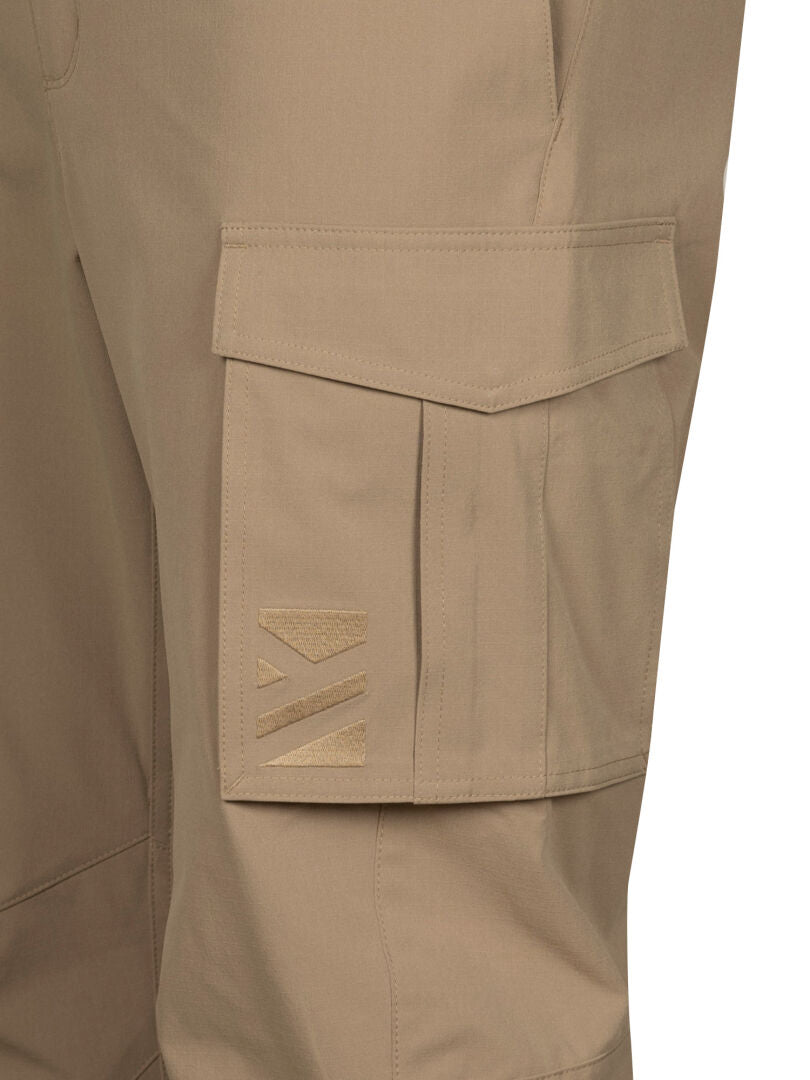 Close-up of Halti Roams Cargo Pants pocket with a stitched geometric, articulated flap design.