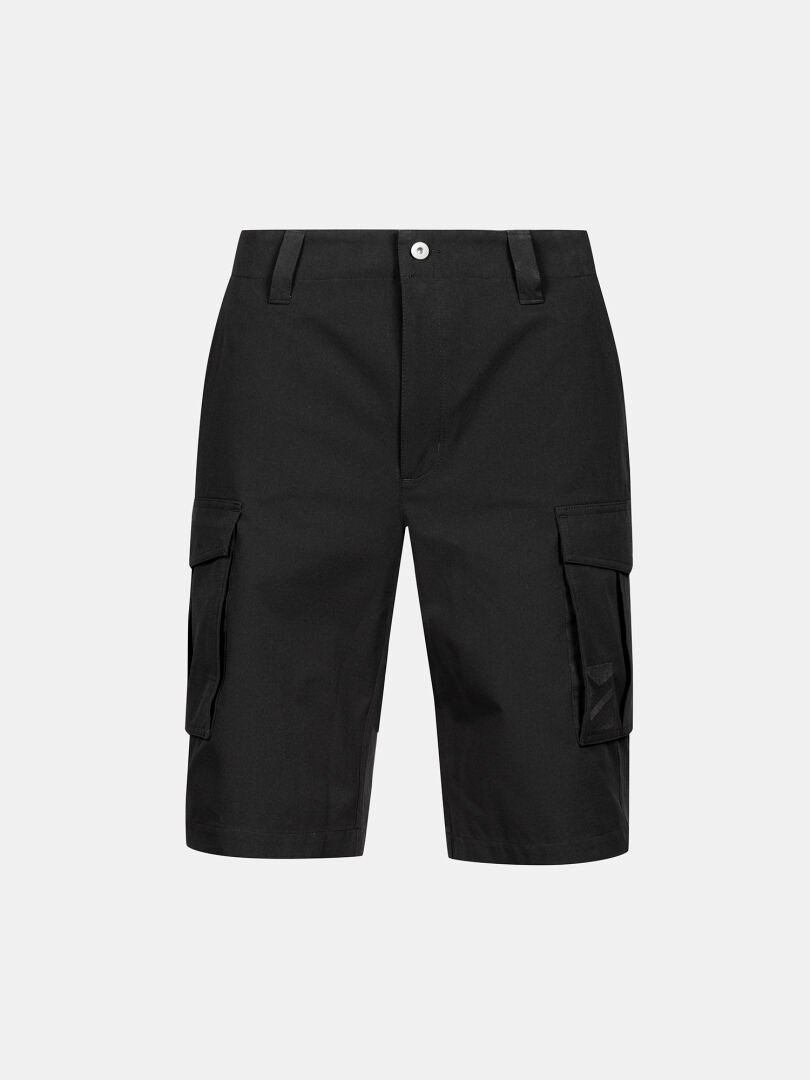 Halti Roams Shorts Mens: black knee-length cargo shorts with stretch ripstop, side pockets, and belt loops.