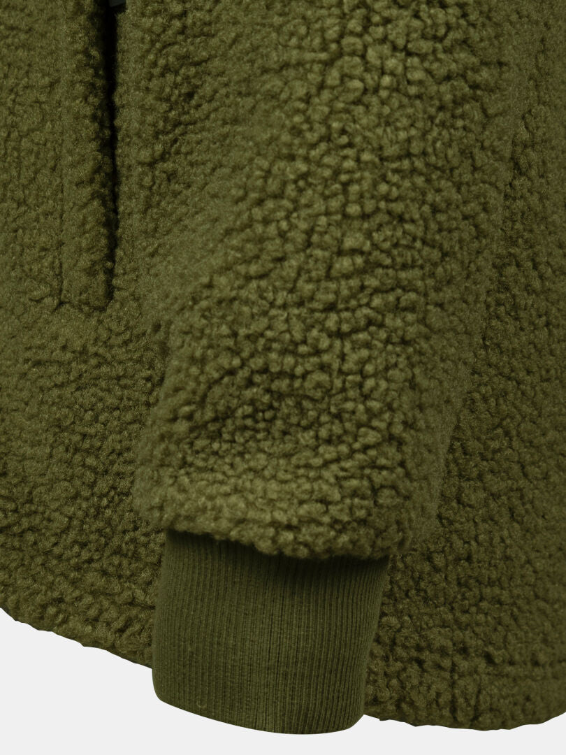 Close-up of Halti Lykky Fleece Jacket Mens sleeve with ribbed cuff and soft, recycled polyester texture.