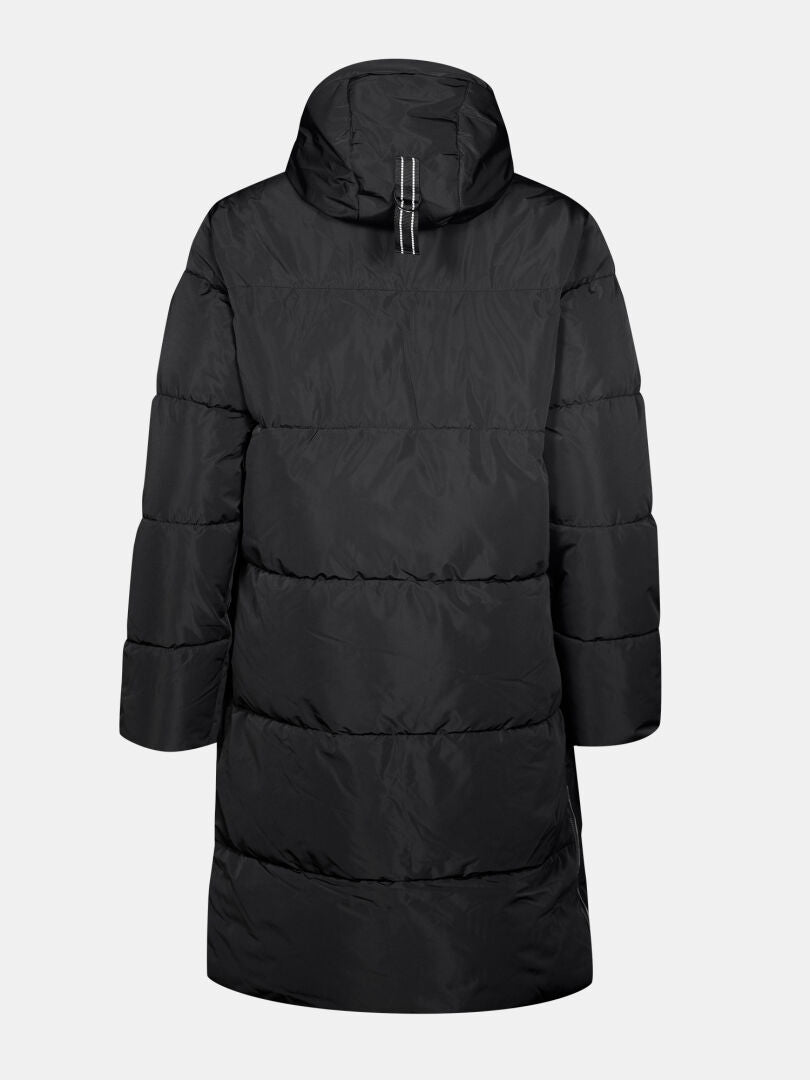 Halti Sammal Insulated Parka Jacket for women: long black, hooded, horizontal quilting, long sleeves.