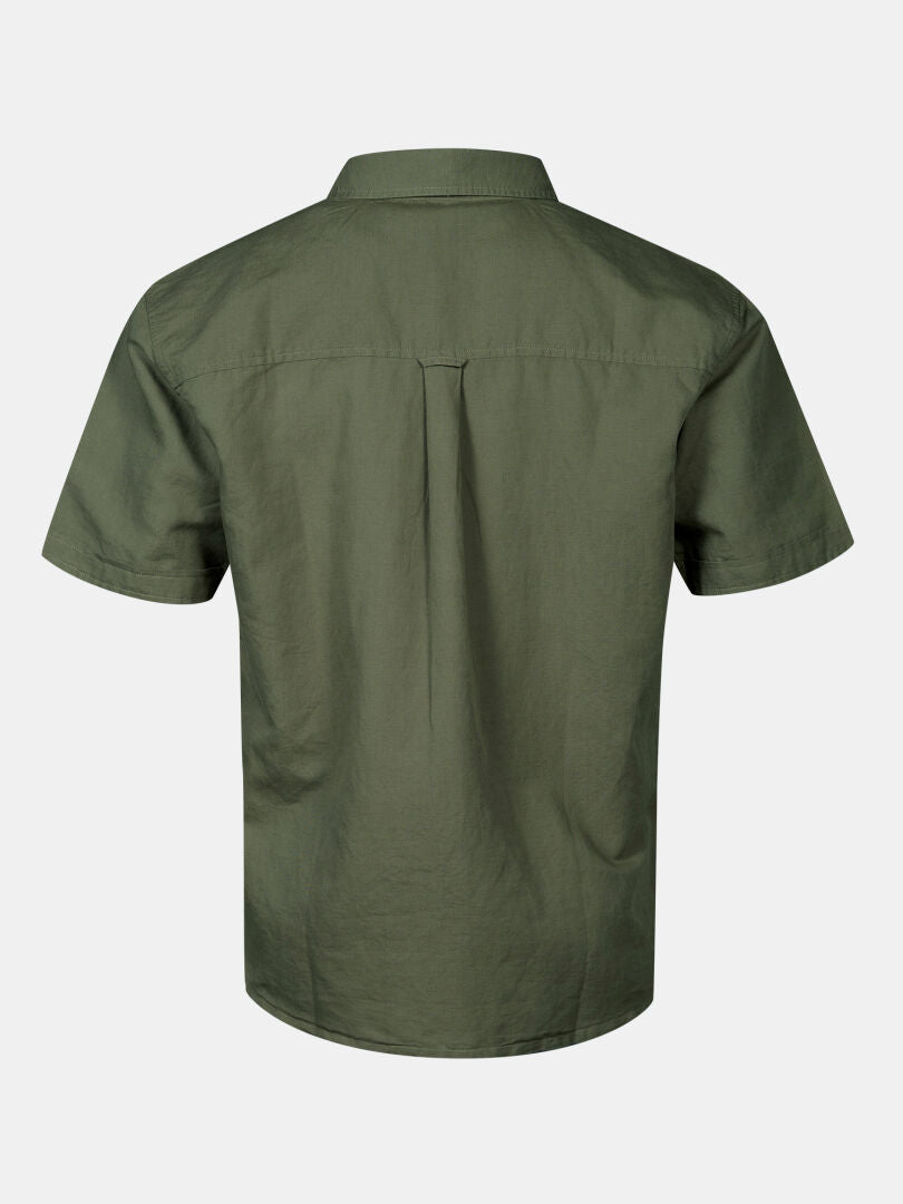 Back view of the Halti Notsgi Shirt Men's in olive green, featuring breathable hemp-cotton, straight hem, and yoke seam.