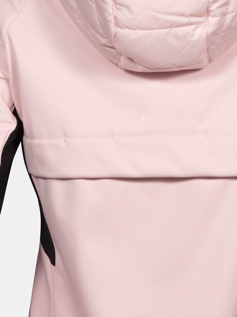 Close-up of the back of Halti Hanki 2 Hybrid XCT Women's Jacket in pale pink, featuring a hood and embroidered logo.