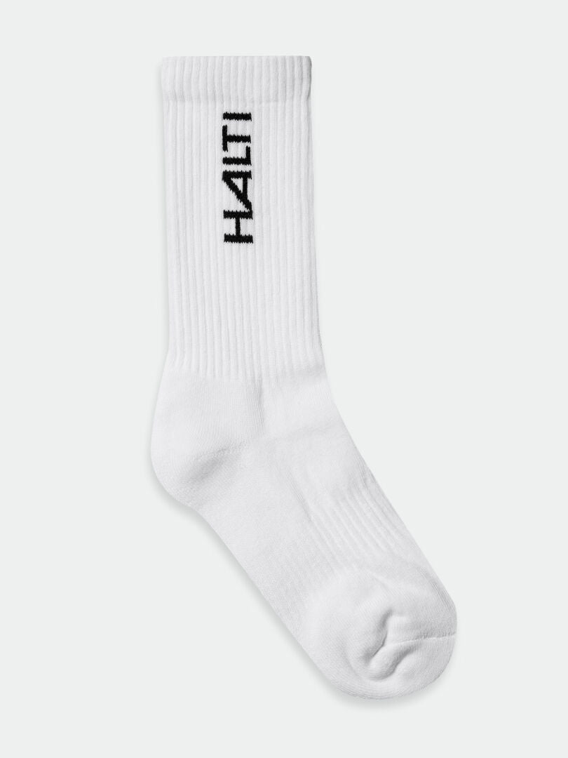 A 3-pack of white Halti Outdoor Sport crew socks, with HALTI in black near the top, for everyday wear.