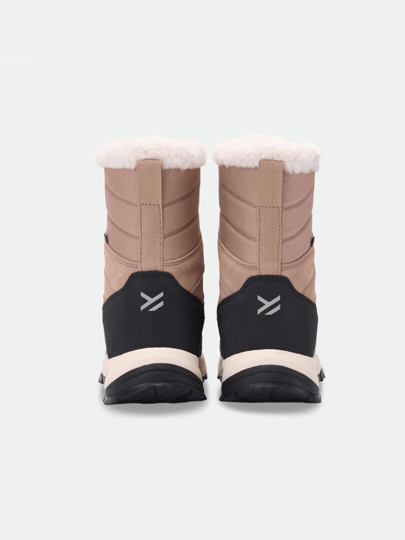 Back view of tan Halti Tornio 2 DX Winterboots with white faux-fur trim and black GripmaxX Arctic outsoles.