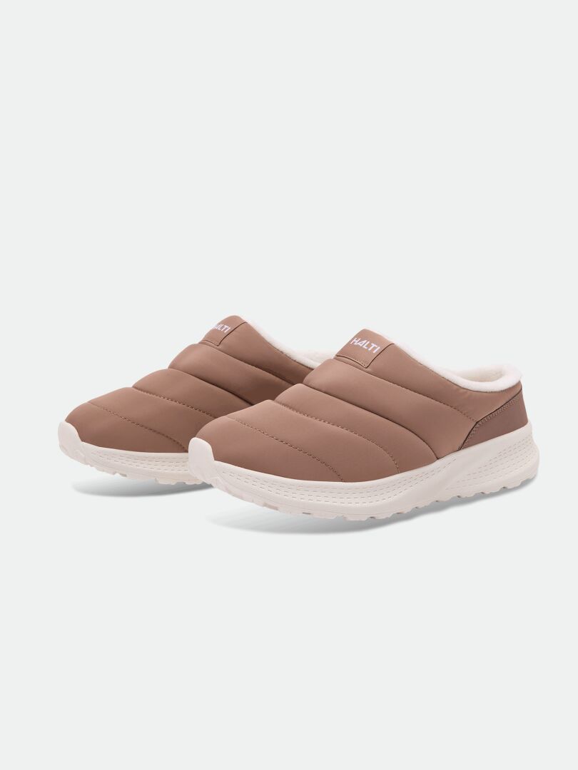 Halti Rest 2 brown quilted slip-on clogs with warm lining and white soles, shown on a plain background.