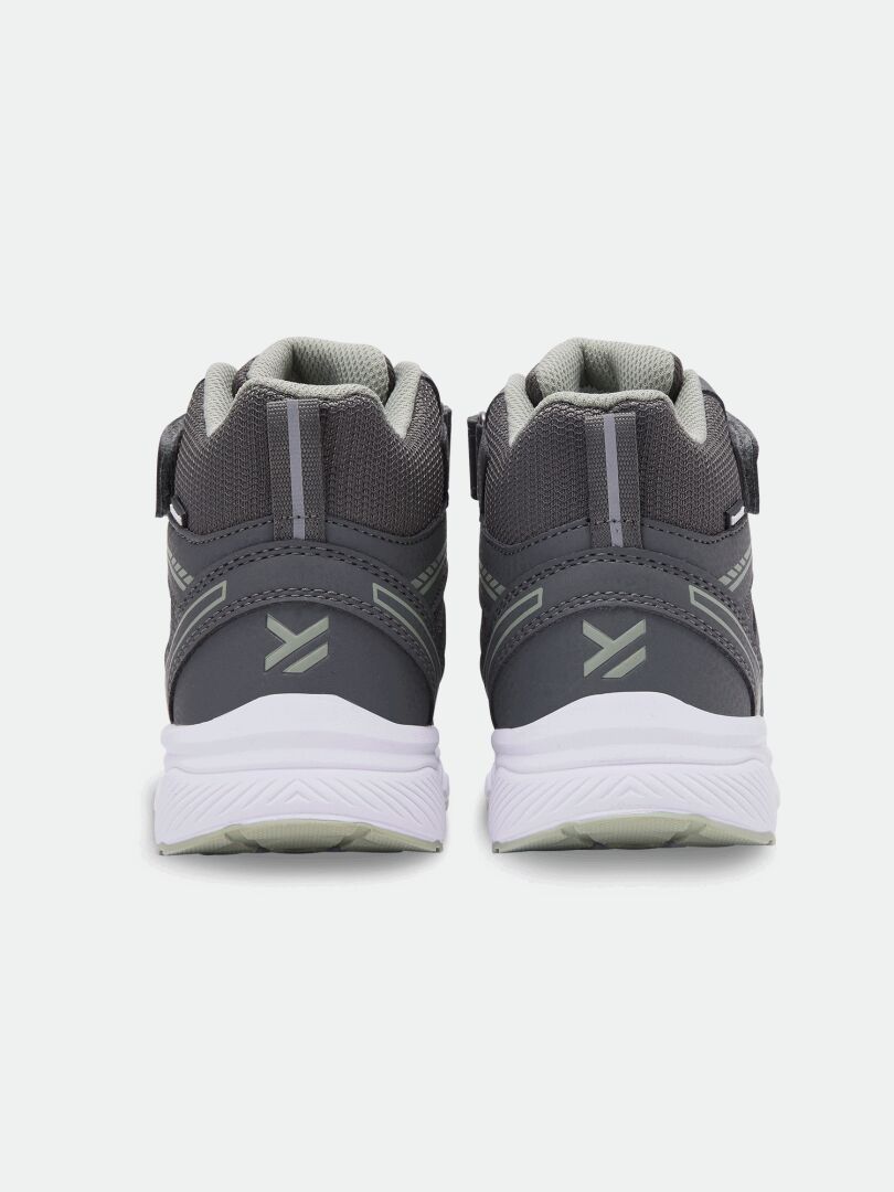 Halti Zuma Mid DX kids’ sneakers in gray, shown from the back with white soles and light gray logo accents.