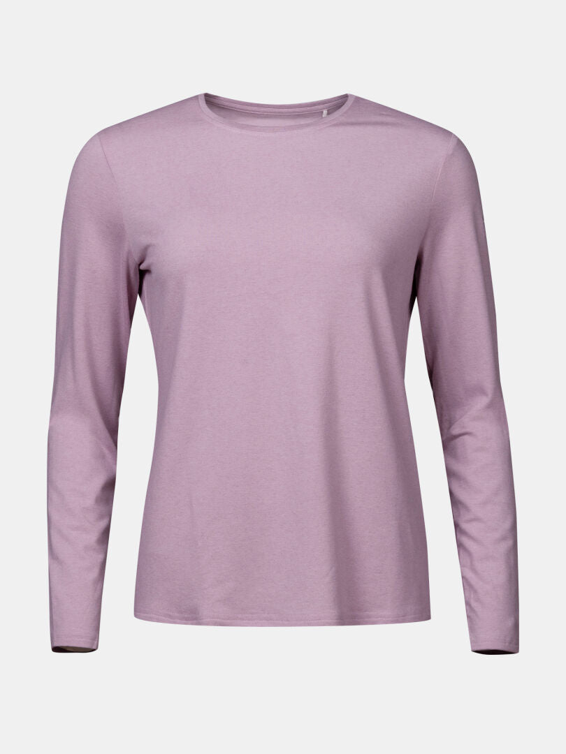 The Halti Tuntu II Long Sleeve Merino Shirt Women's in lavender, shown against a light gray background.