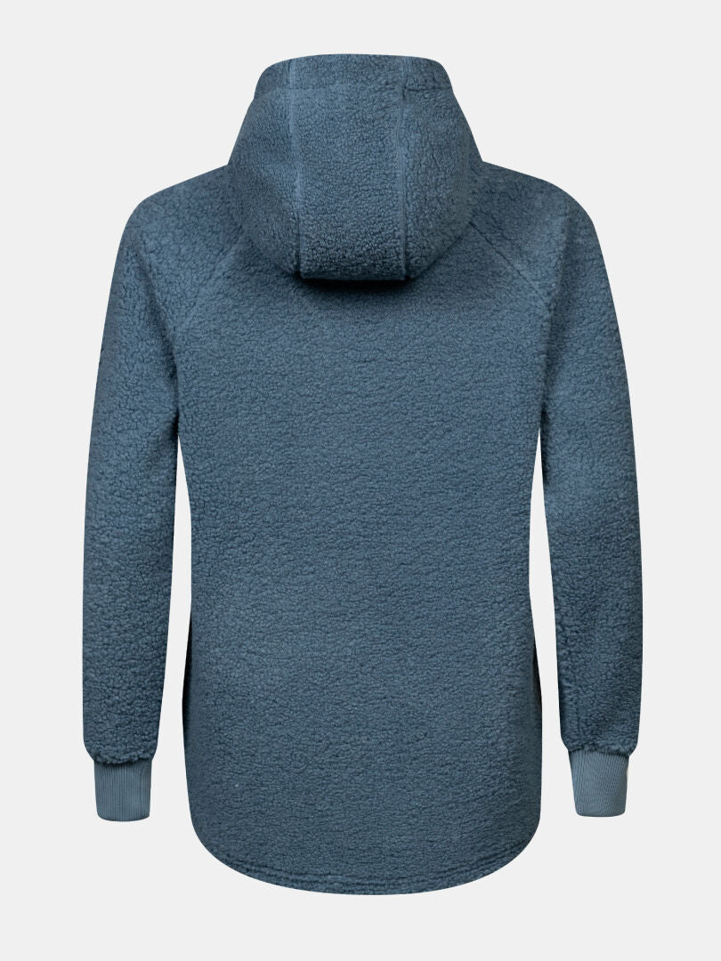 Back view of Halti Lykky Fleece Pullover Women’s jacket in blue, long sleeves, ribbed cuffs, on white background.