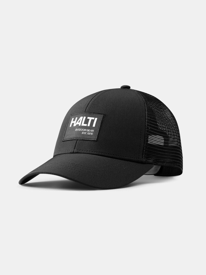 Halti Koskelo Trucker Cap: black recycled polyester, mesh back, curved brim, snap closure, logo patch.