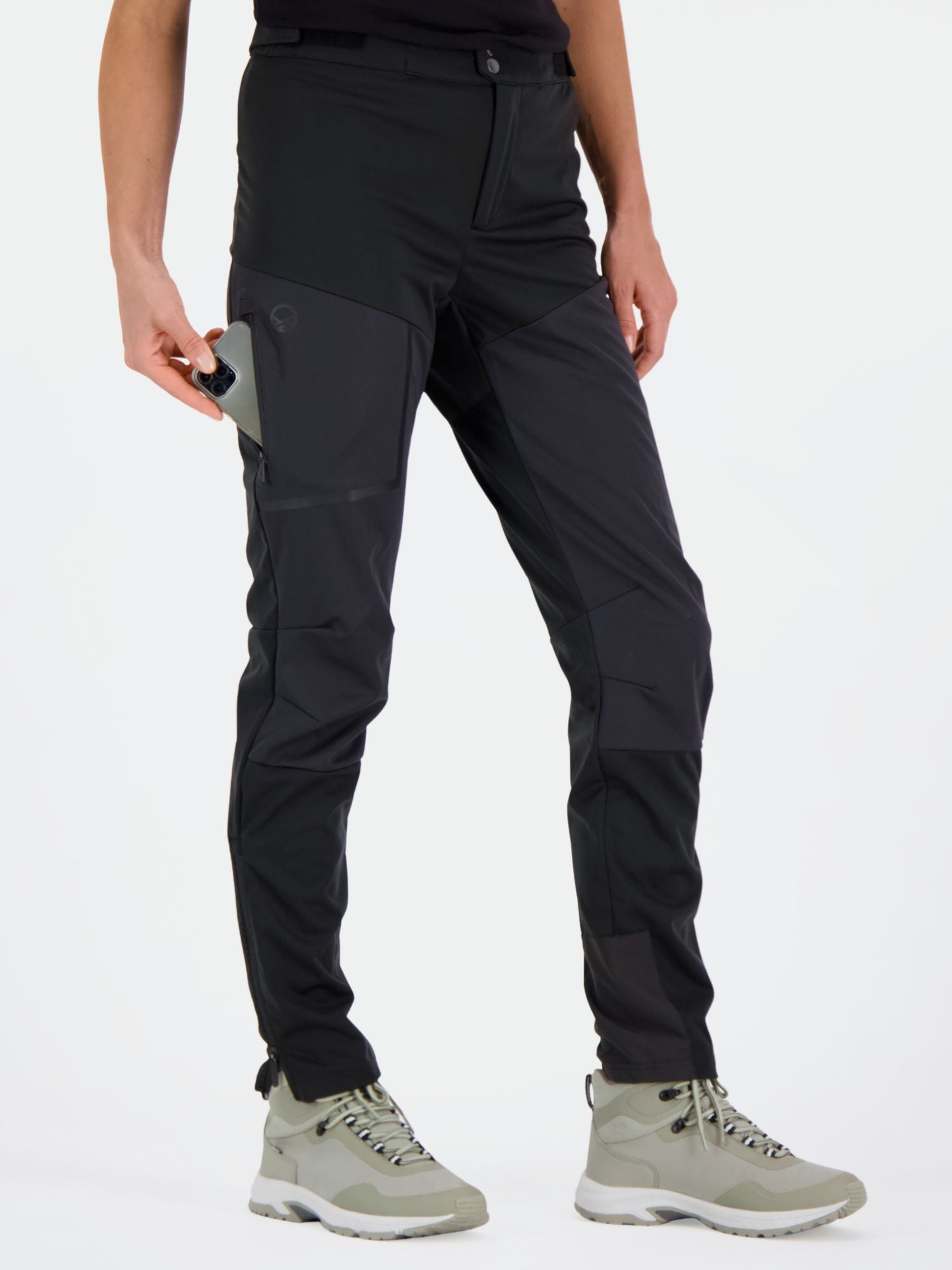 Suunta Women's Hybrid Pants