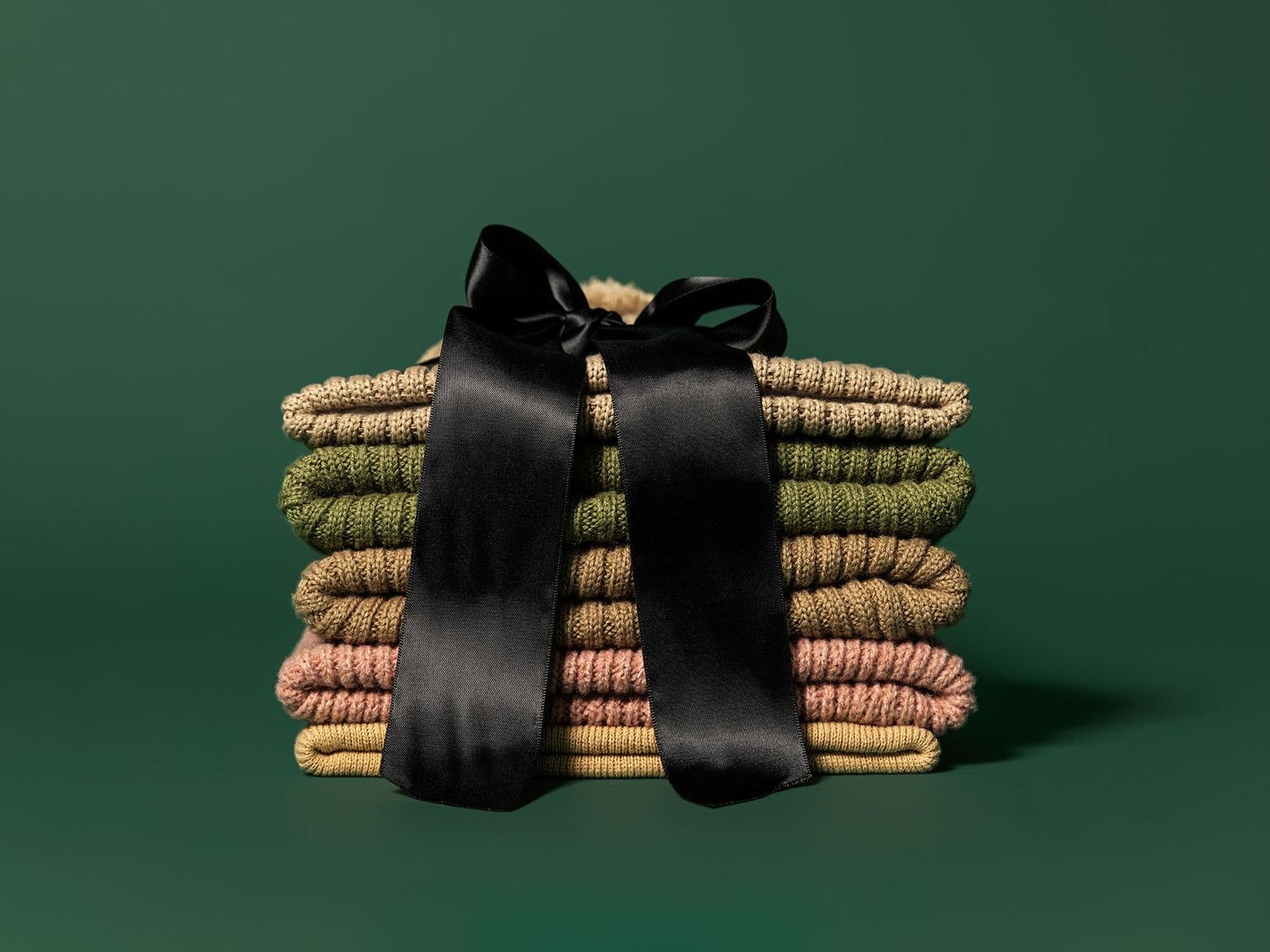 Halti Gift Guide - Warm beanies 