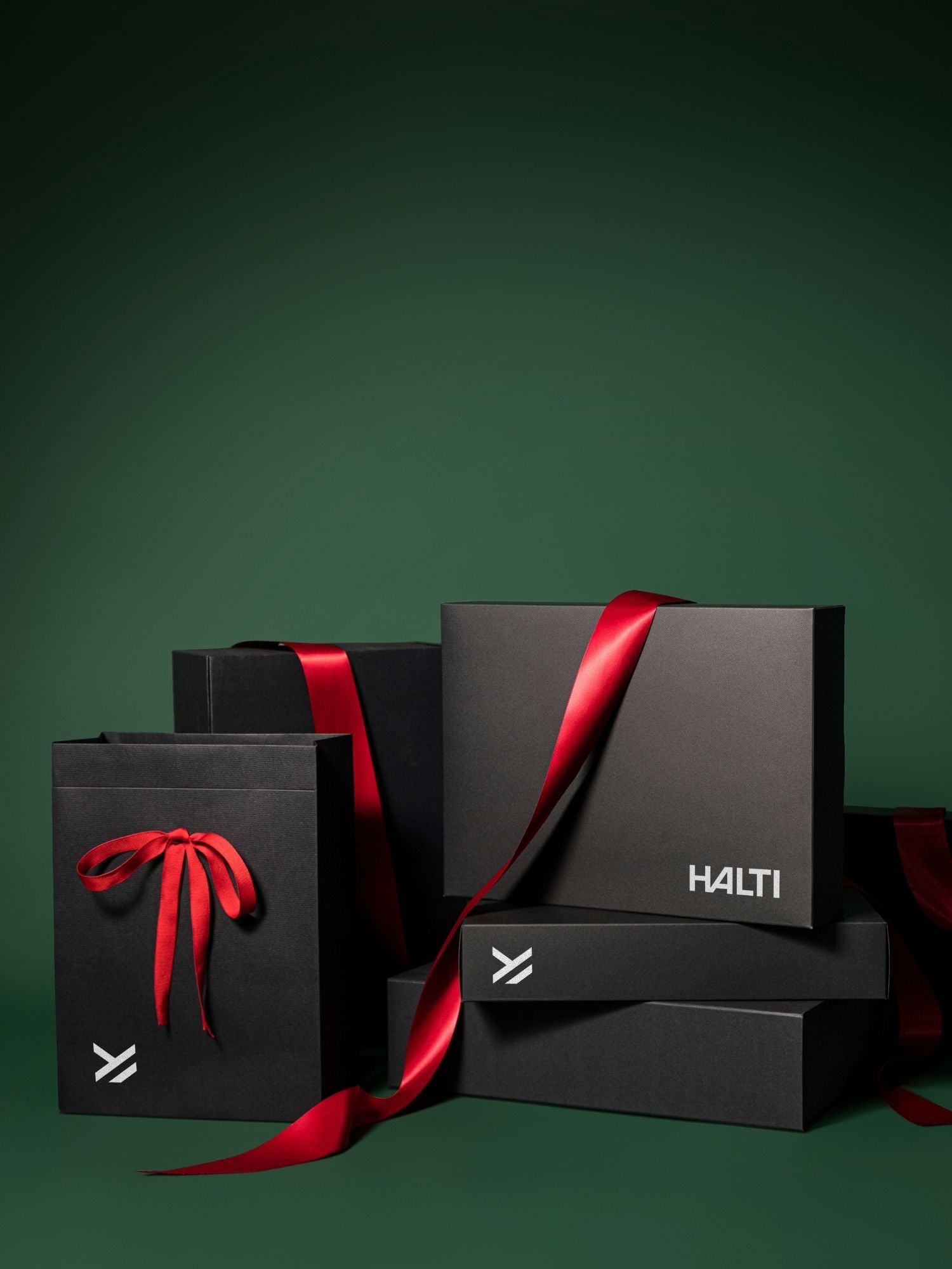 Halti Global Store Gift Card—perfect outdoor gift, available online.